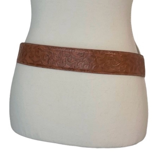 Harold’s Leather Brown Belt Fringe Brown Embossed Tooled Floral Boho Vintage SM - Picture 6 of 11